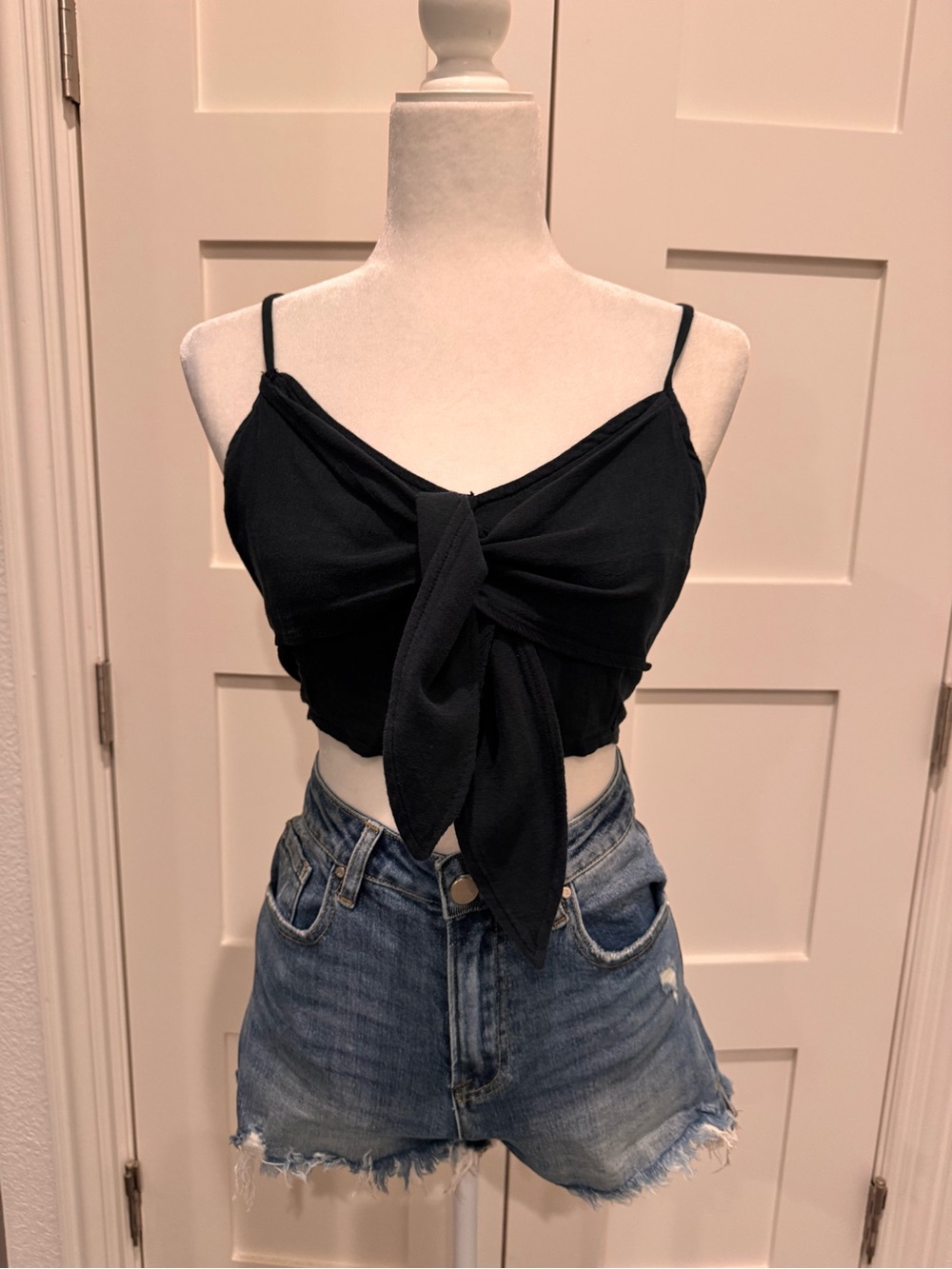 aerie Black Tie-Front Spaghetti Strap Crop Top